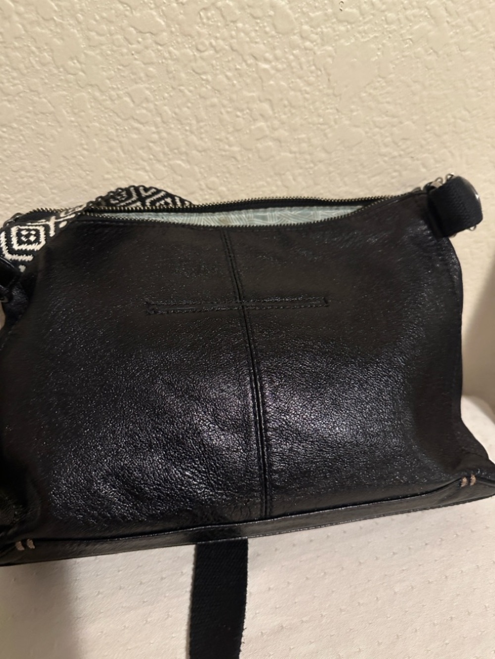 The SAK crossbody Leather